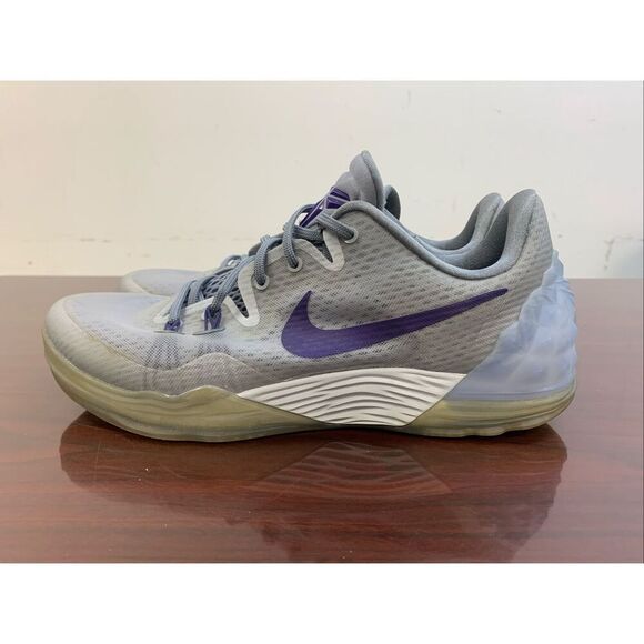 Nike Zoom Kobe Venomenon Wolf GreyCool Grey Pure Platinum Court Purple Size 11